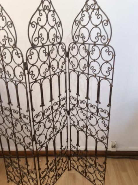Wrought iron screen