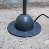 Lampada da terra postmoderna "Mira" di Mario Arnaboldi per Programmaluce 1983