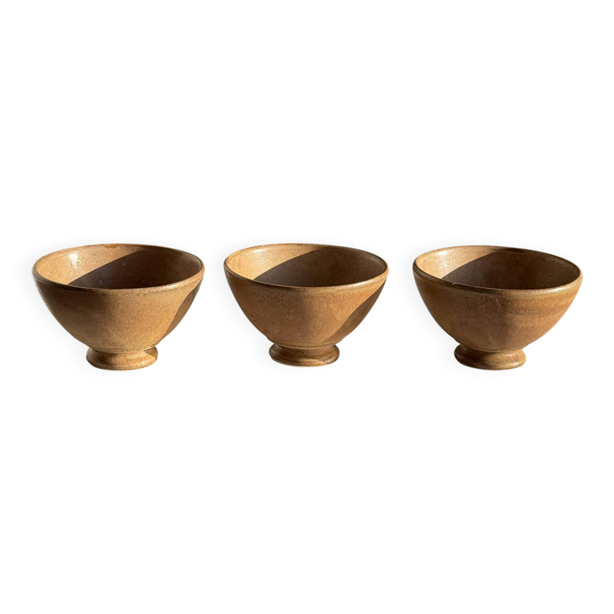 Set of 3 vintage mini bowls on foot, stoneware on pedestal H9 D10.