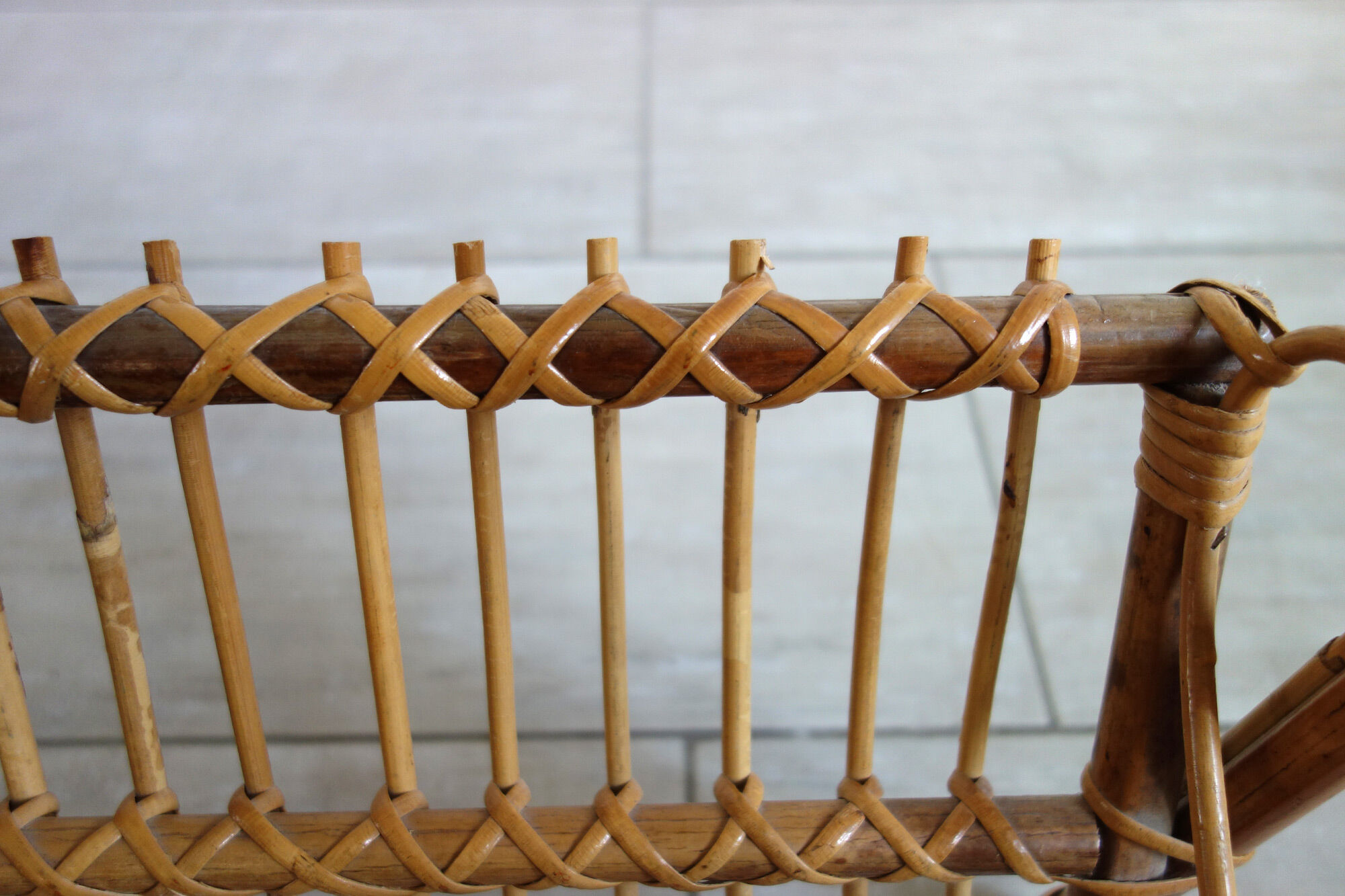 Rattan magazine holder bamboo 70s