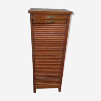 Filing cabinet, curtain cabinet