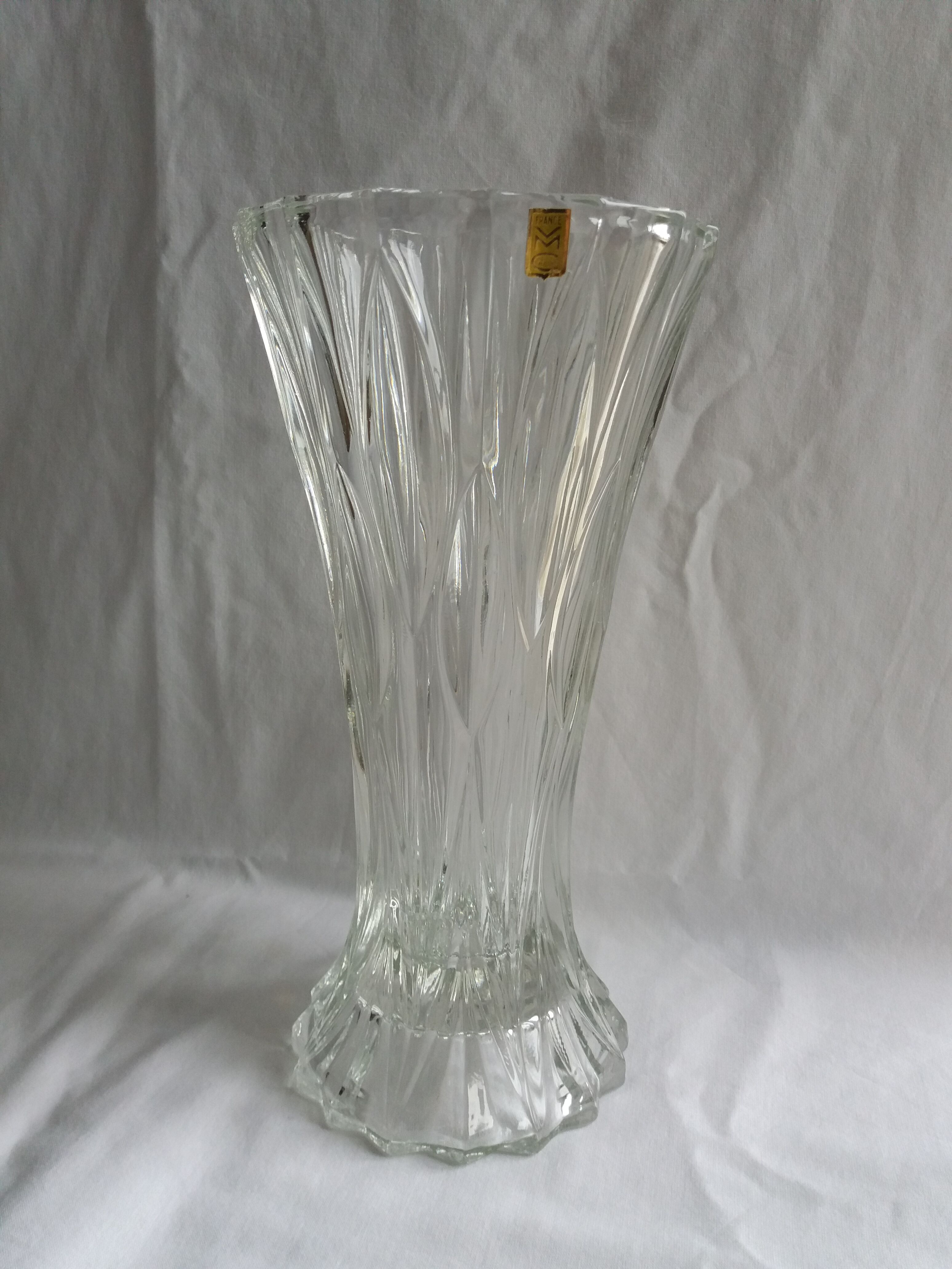 VMC Reims glass vase