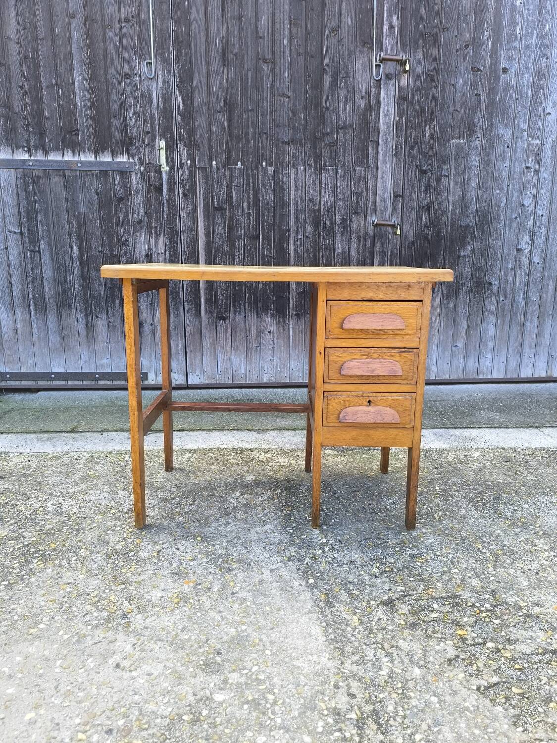Schoolmaster's desk 1950