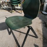Stackable chairs
