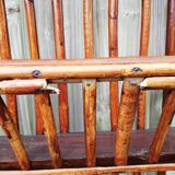 Rattan shelf/shelf carries magazines