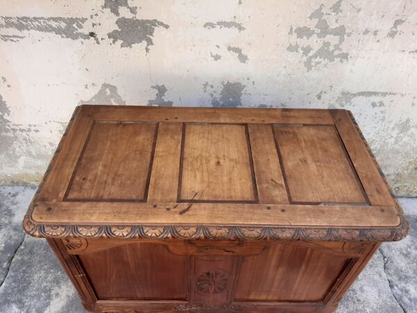 Coffre de mariage style Louis XV