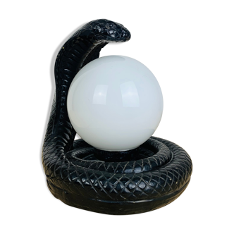 Lampe serpent cobra et globe opaline