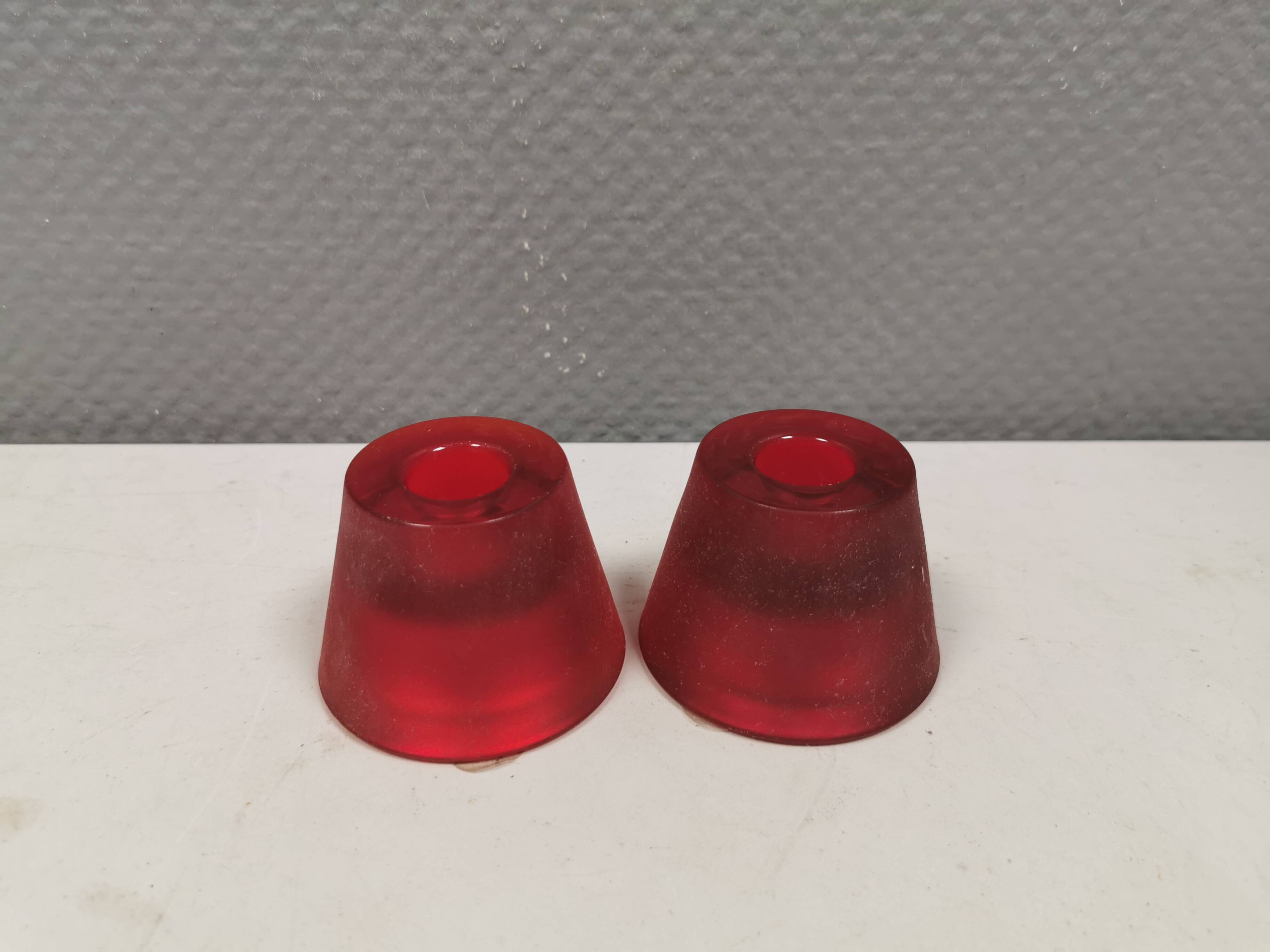 Reversible glass candlesticks with a conical shape for tealights or candles
