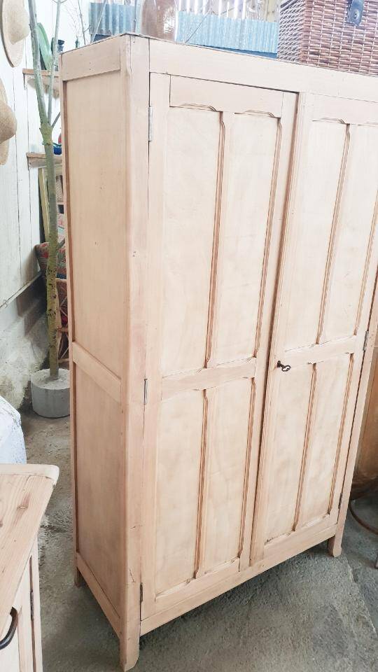 Vintage Parisian wardrobe