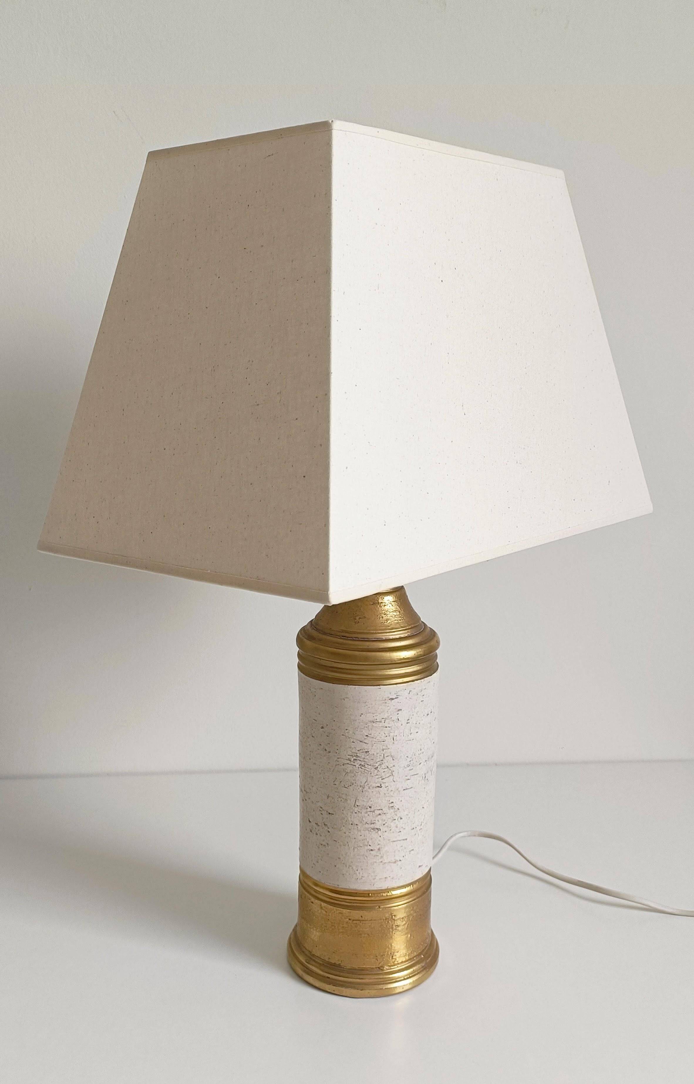Bitossi Ceramic Table Lamp by Aldo Londi, Gold/Cream, Italy, 1970s