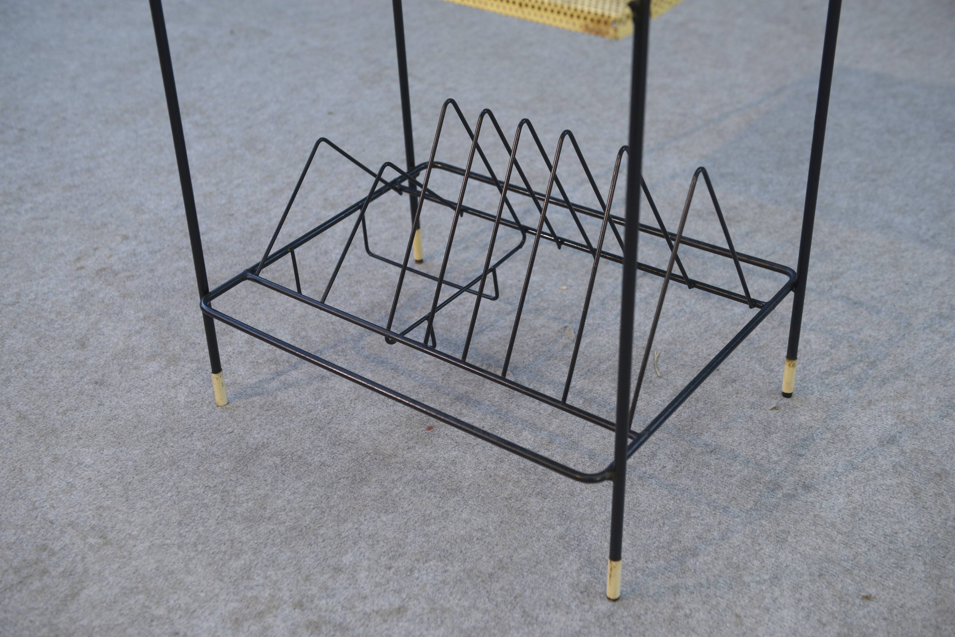Table d'appoint, porte-vinyles