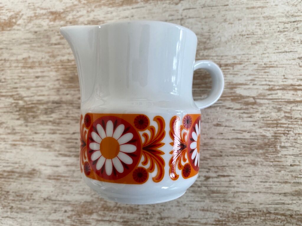 Set of 8 coffee cups, milk pot, sugar bowl Bavaria porcelain 70