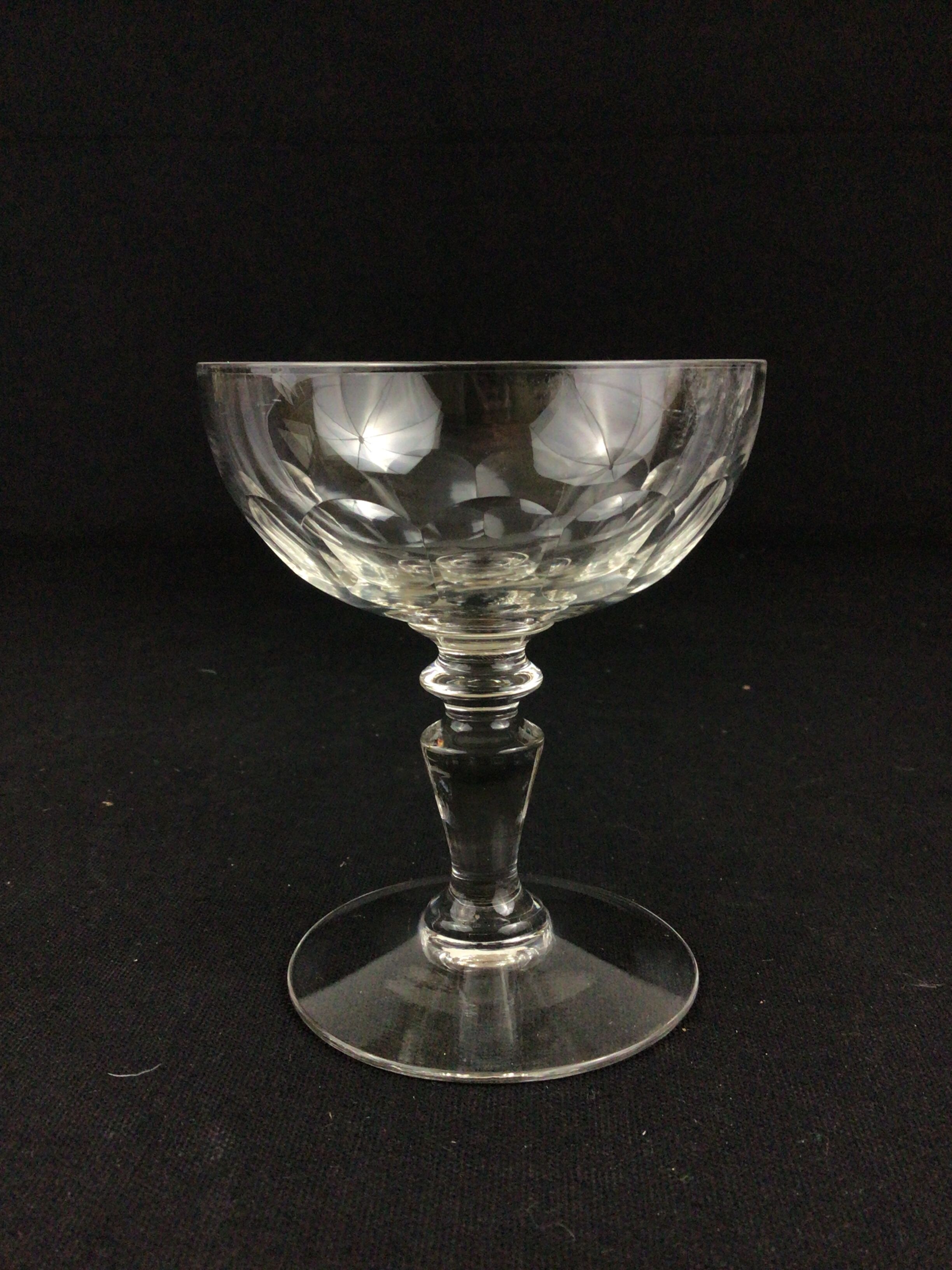 Set of 6 champagne glasses in half crystal XIXth