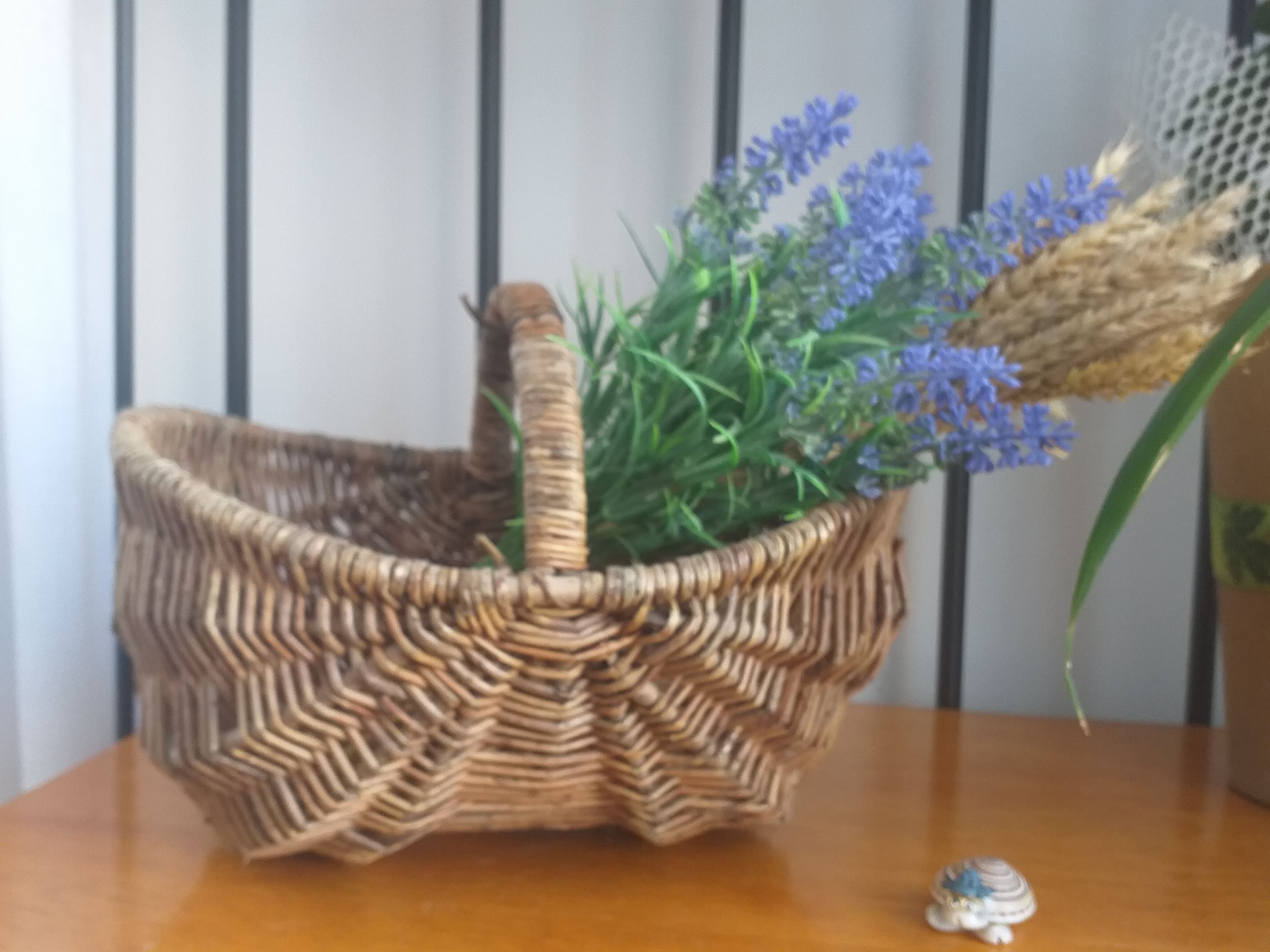 Wicker basket