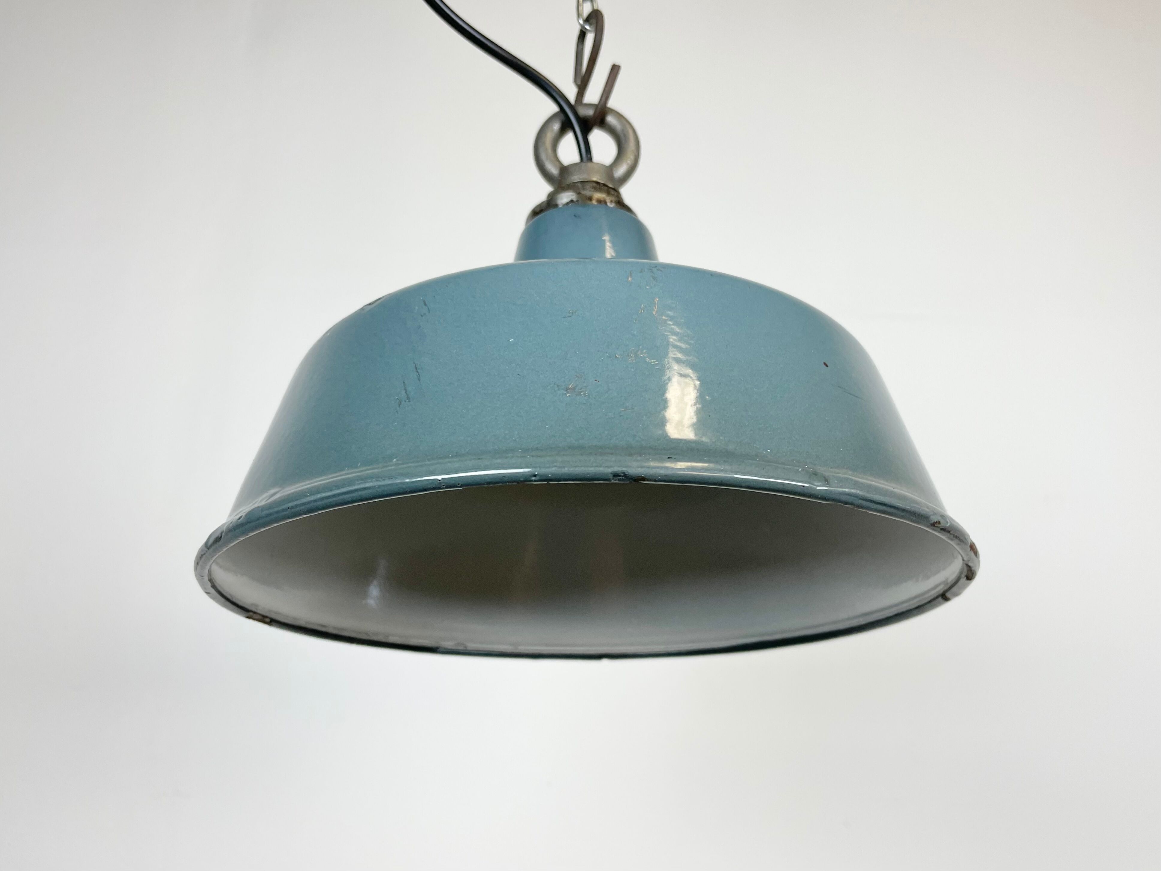 Industrial grey enamel pendant lamp, 1960s