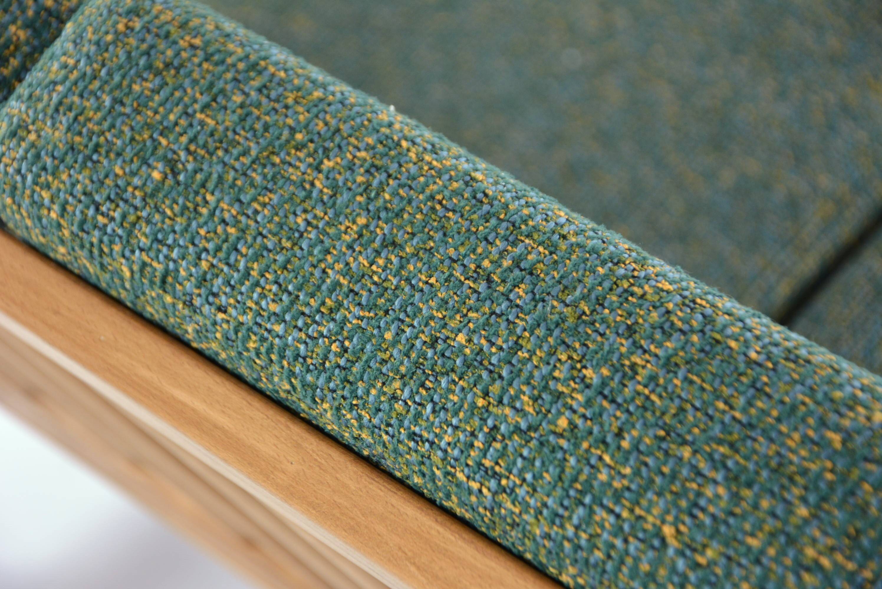 BZ heather green 2-seater bench