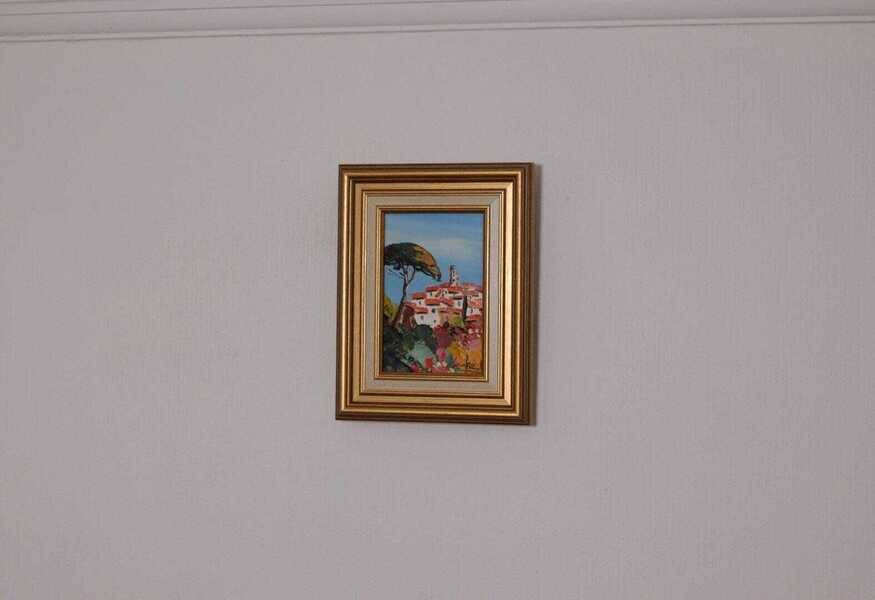 Original French oil on canvas – “Saint‑Paul‑de‑Vence” by Guinet C – vintage & framed – 28 × 23 cm