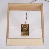 Paire de lampes en laiton et soie sauvage.