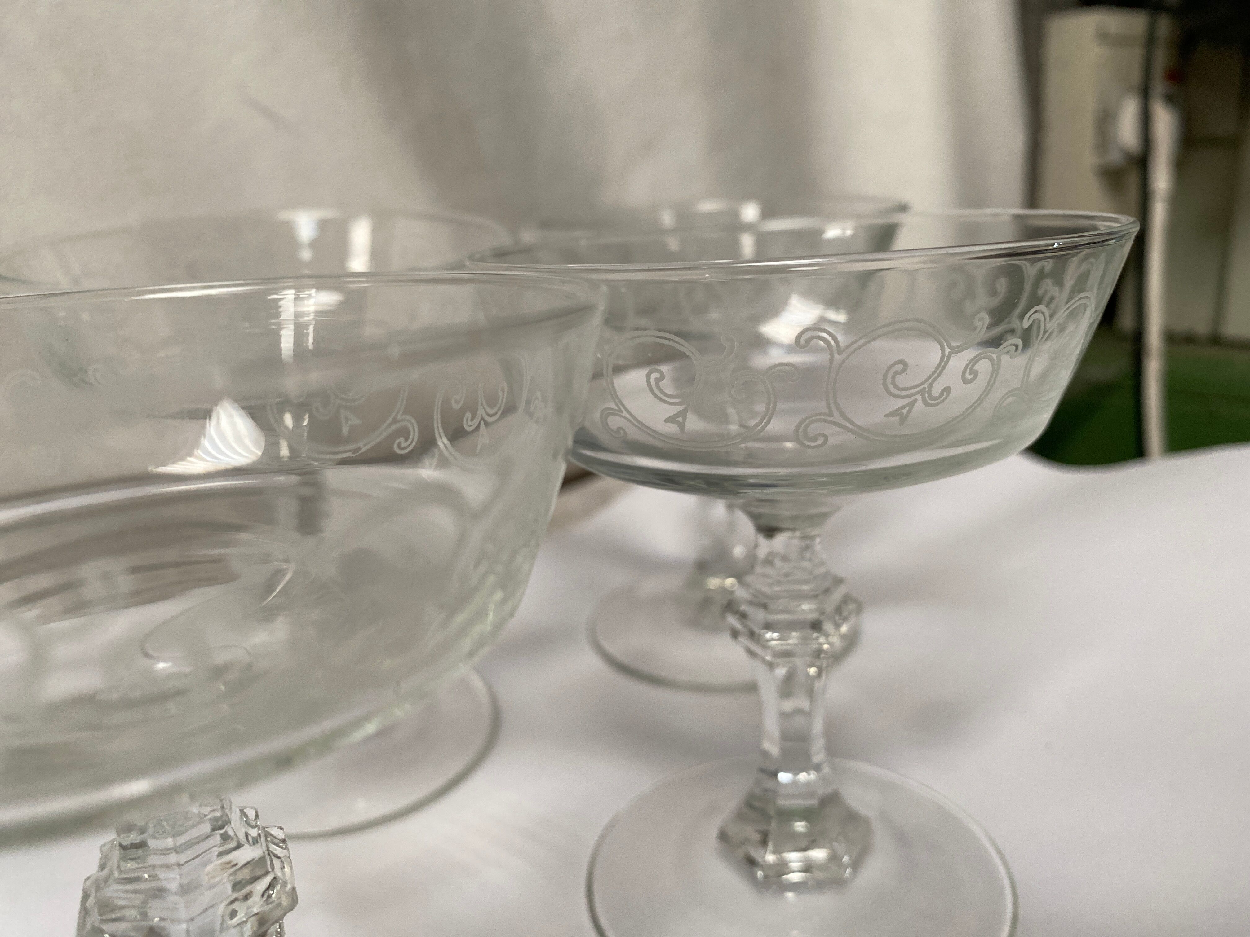 Ensemble de 5 coupes à champagne