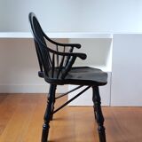 Windsor chair