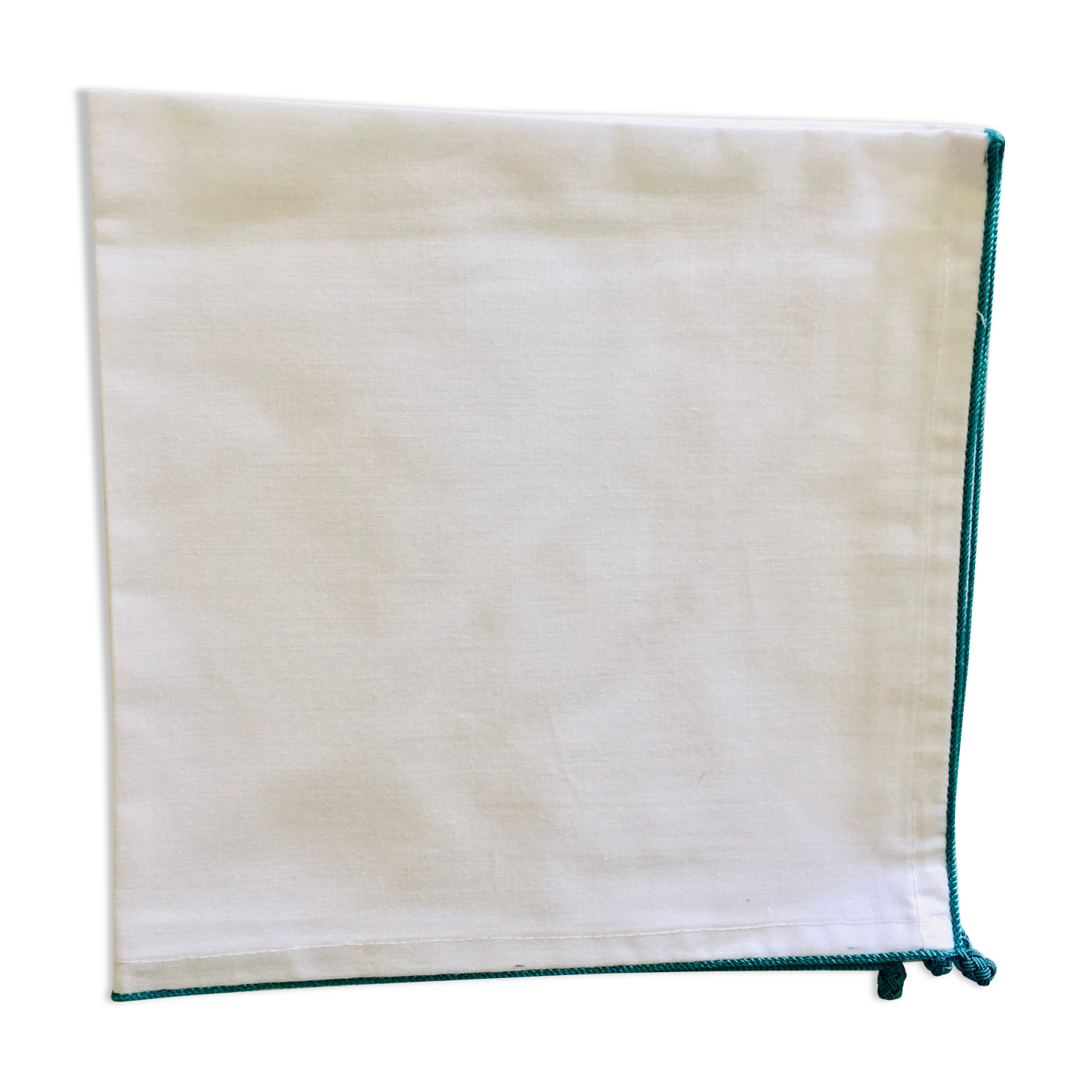 Serviette de table brodée  main en coton ,vendu à l unite