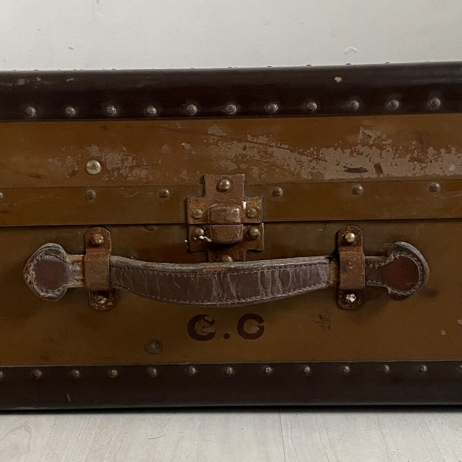 Vintage dressing trunk 30's