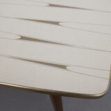 1950s extendible coffeetable in formica
