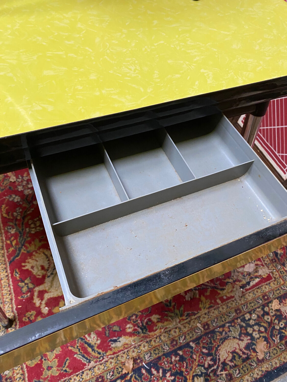 Roger Breton yellow formica set for Tublac, table, 6 chairs, 2 stools, 60s