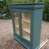 Revisited wooden display cabinet