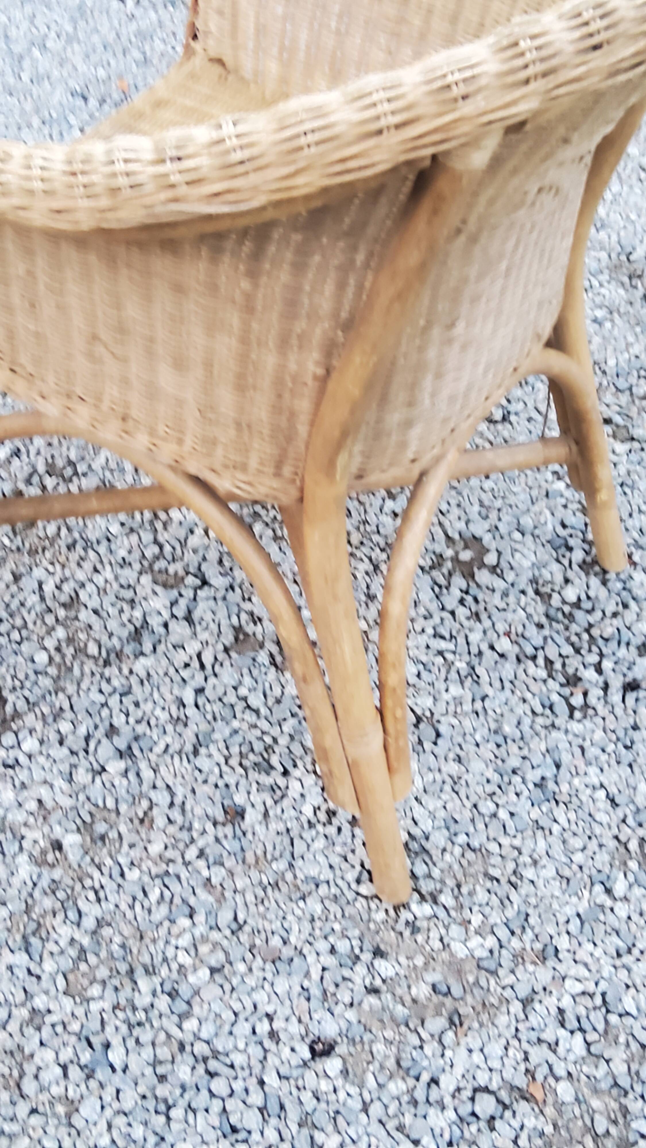 Pair of armchairs and bench in rattan and bamboo from the 60s/70s