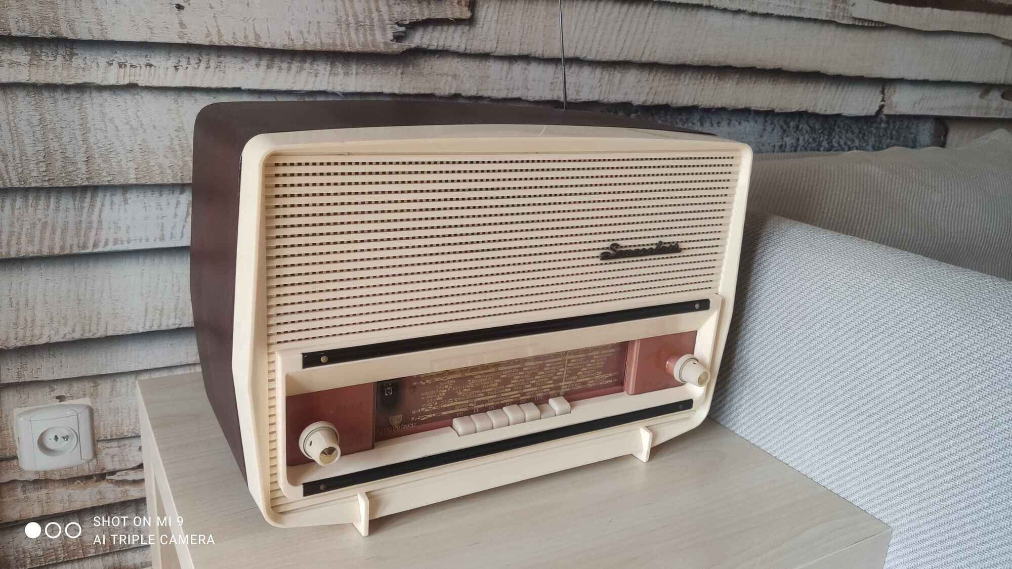 Sonneclair radio station – model "Ile de France" (1959) – Bluetooth compatible