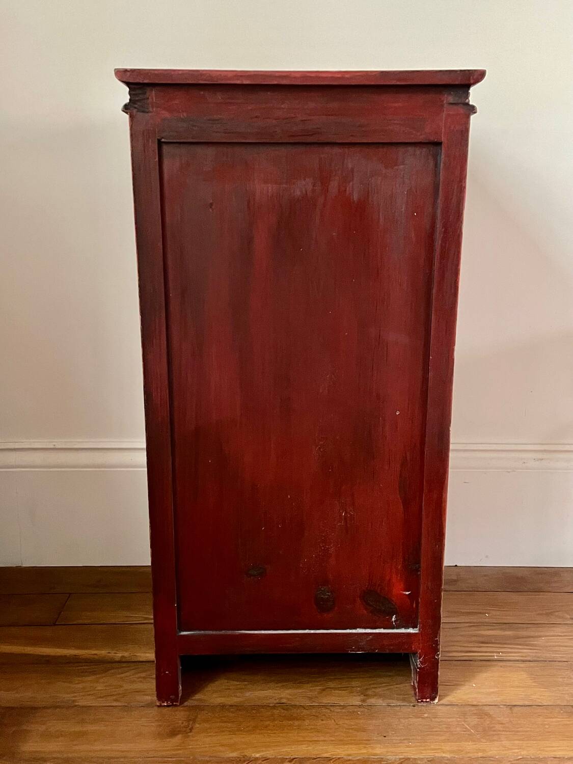 Hand painted Chinese chest of drawers