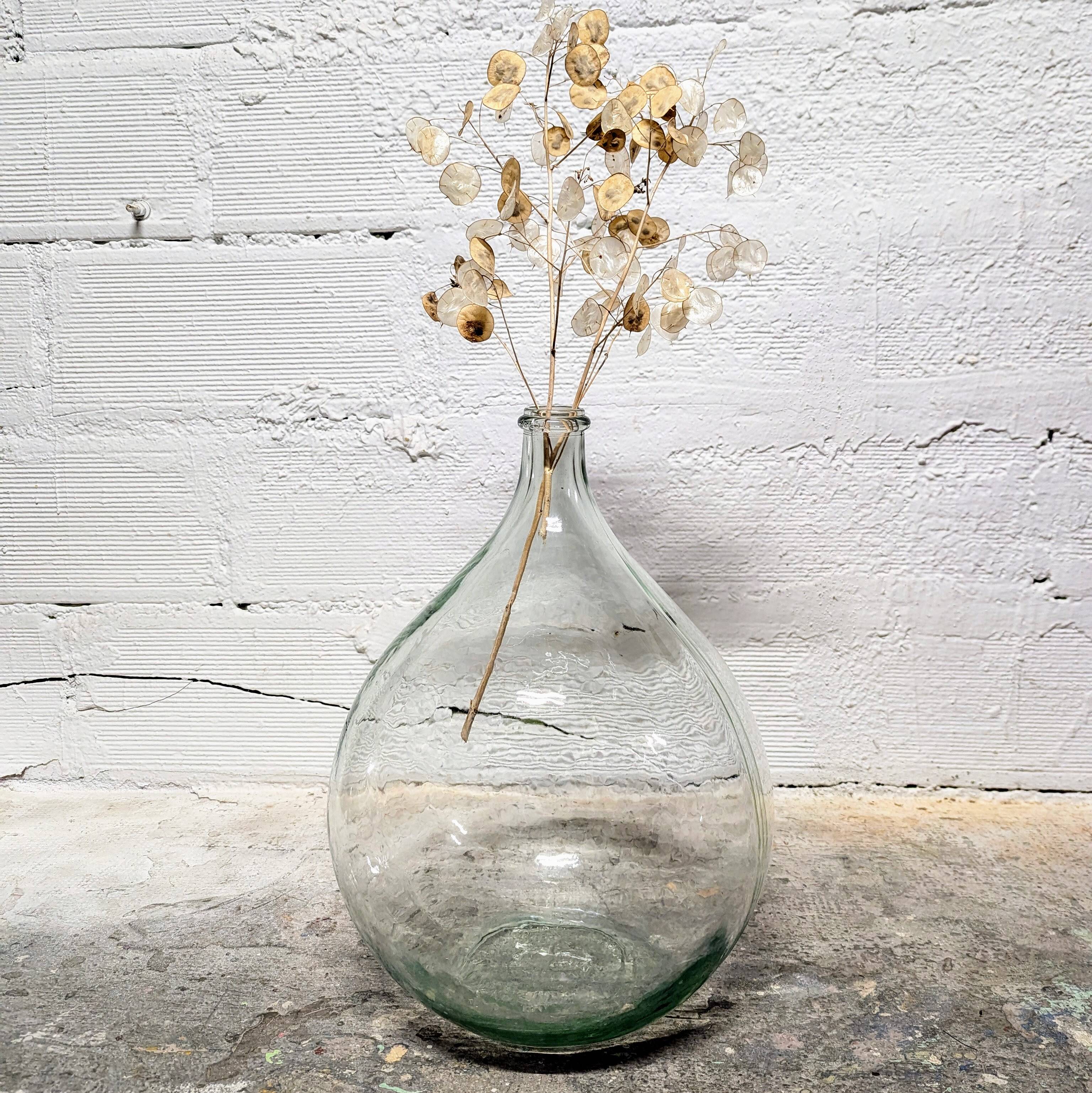 Transparent demijohn 20 liters