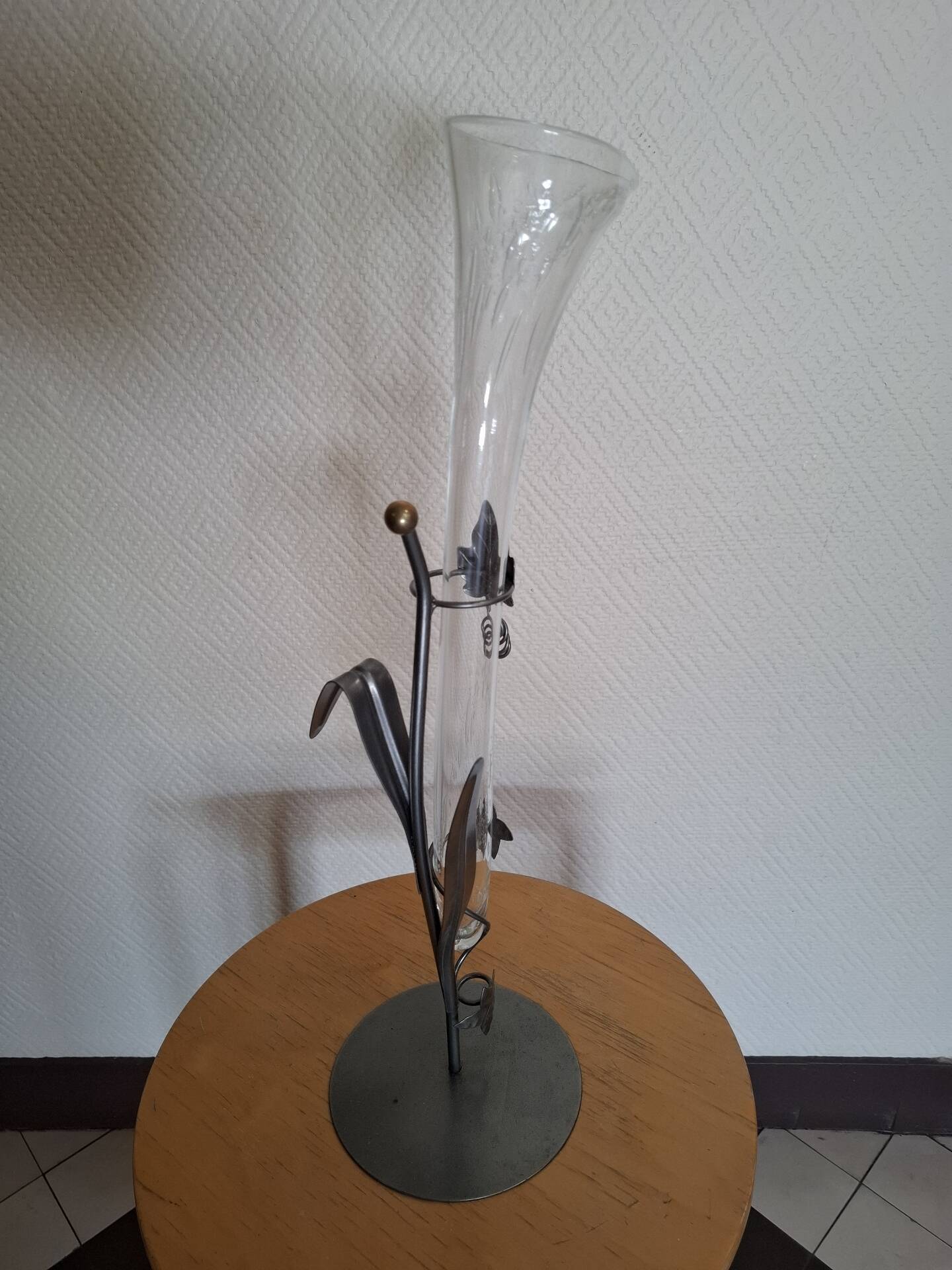Original soliflore in Cyrano's nose