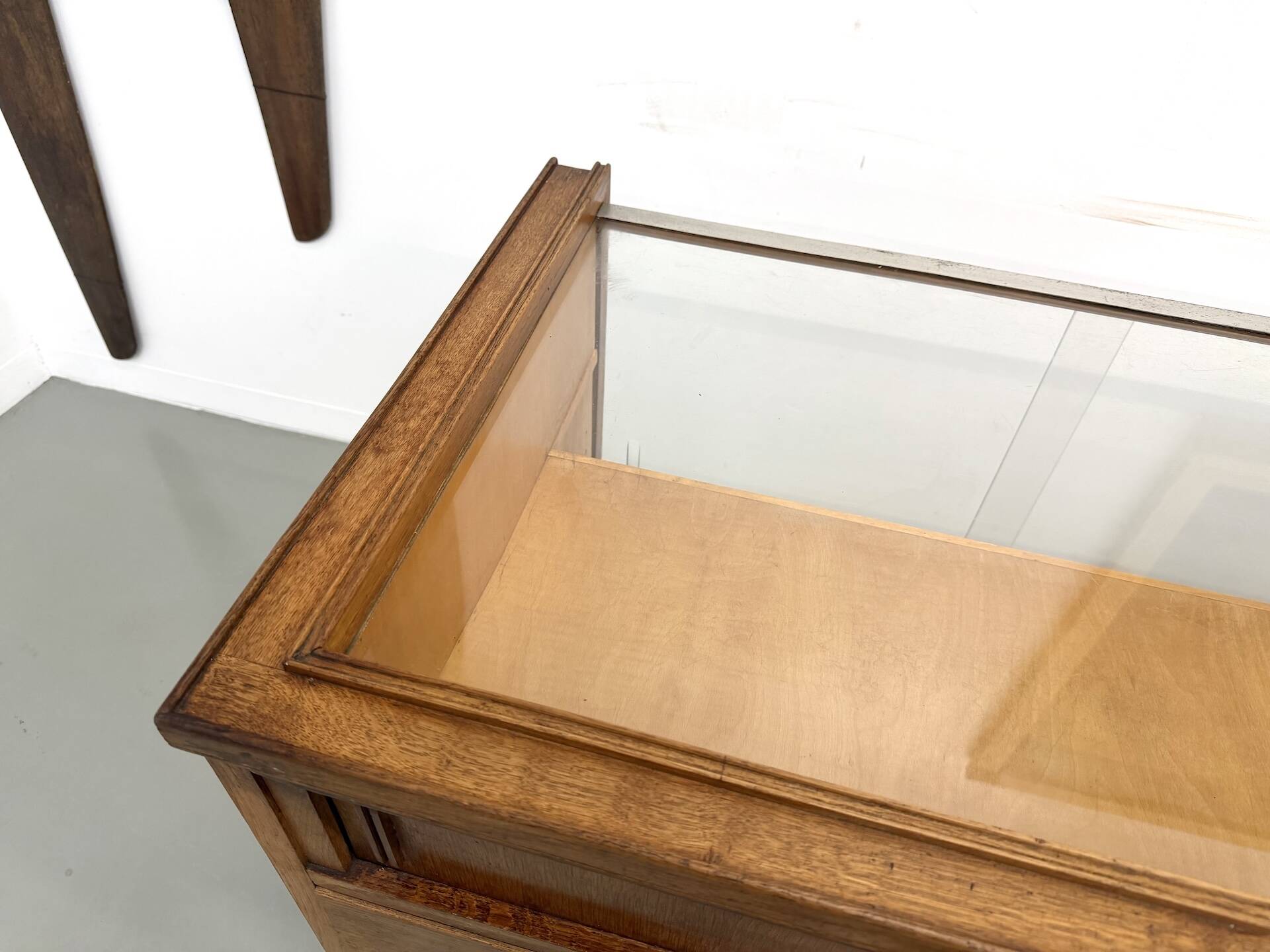 Vintage Siegel Paris workbench in oak and glass – 1950