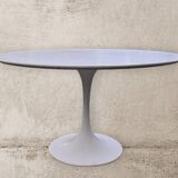 Tulip foot table from the 70s, 120cms in diameter