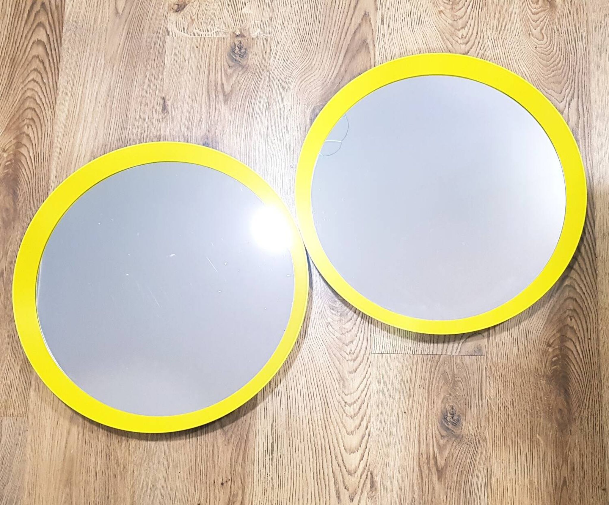 2 grands miroirs Ikea Langesund