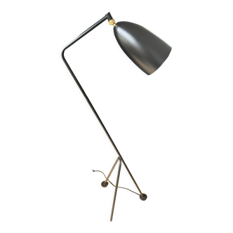 Gubi Grässhoppa Floor Lamp