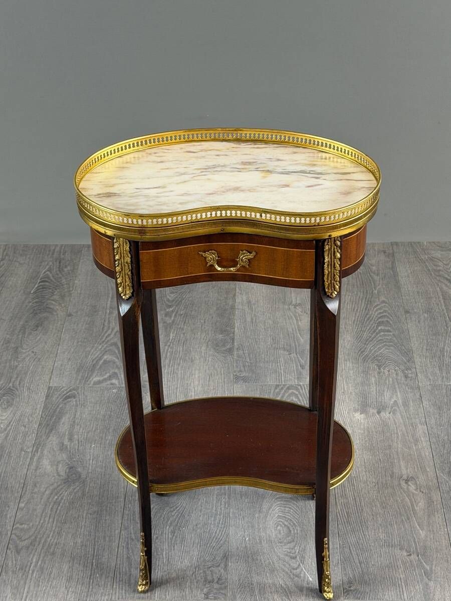 Louis XVI style gueridon in mahogany and gilded bronze, 20th century