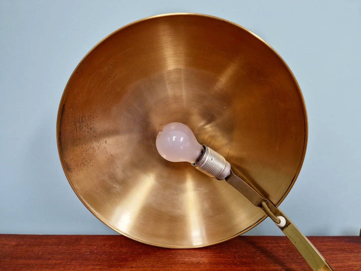 Bauhaus desk lamp in brass, Egon Hillebrand, 1930