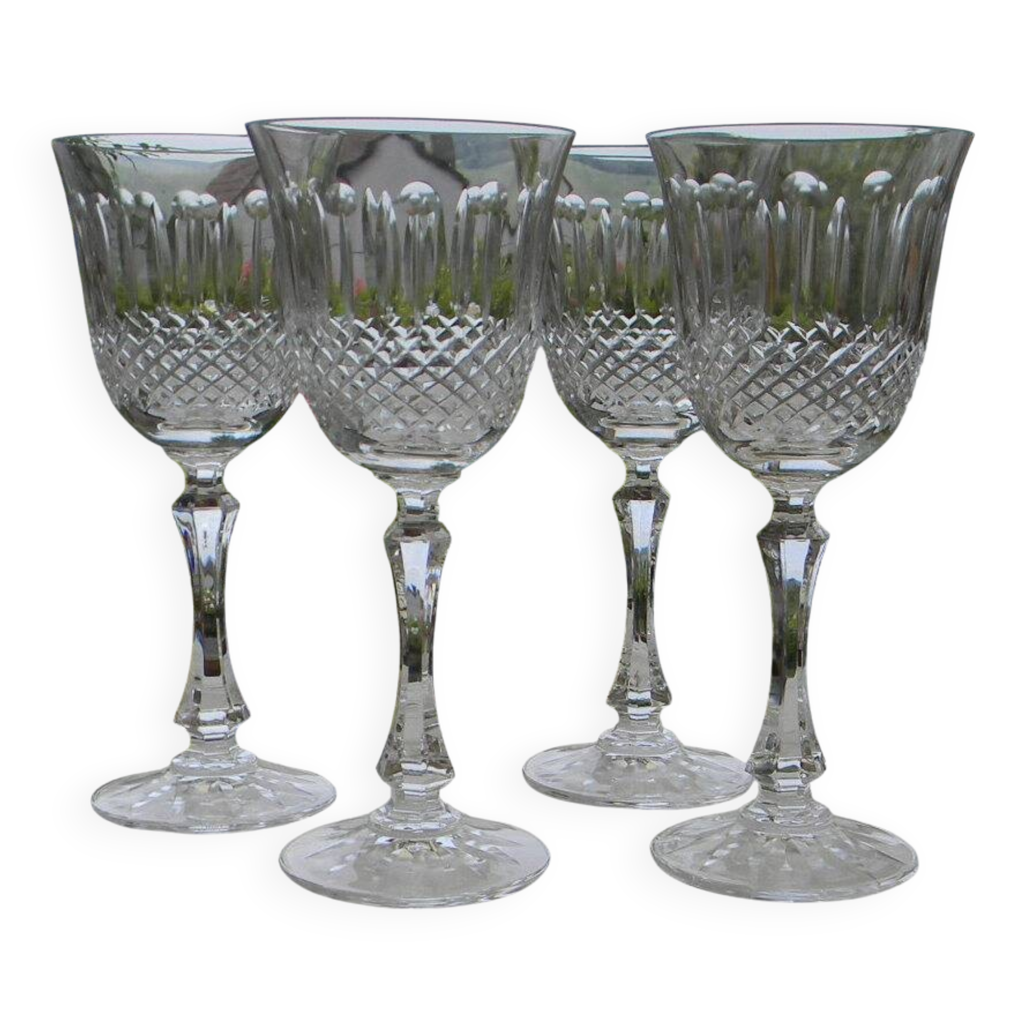 Set of 4 white wine glasses in PARIS crystal