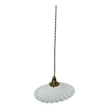 Vintage suspension opaline pleated lampshade with golden threads and claw socket.