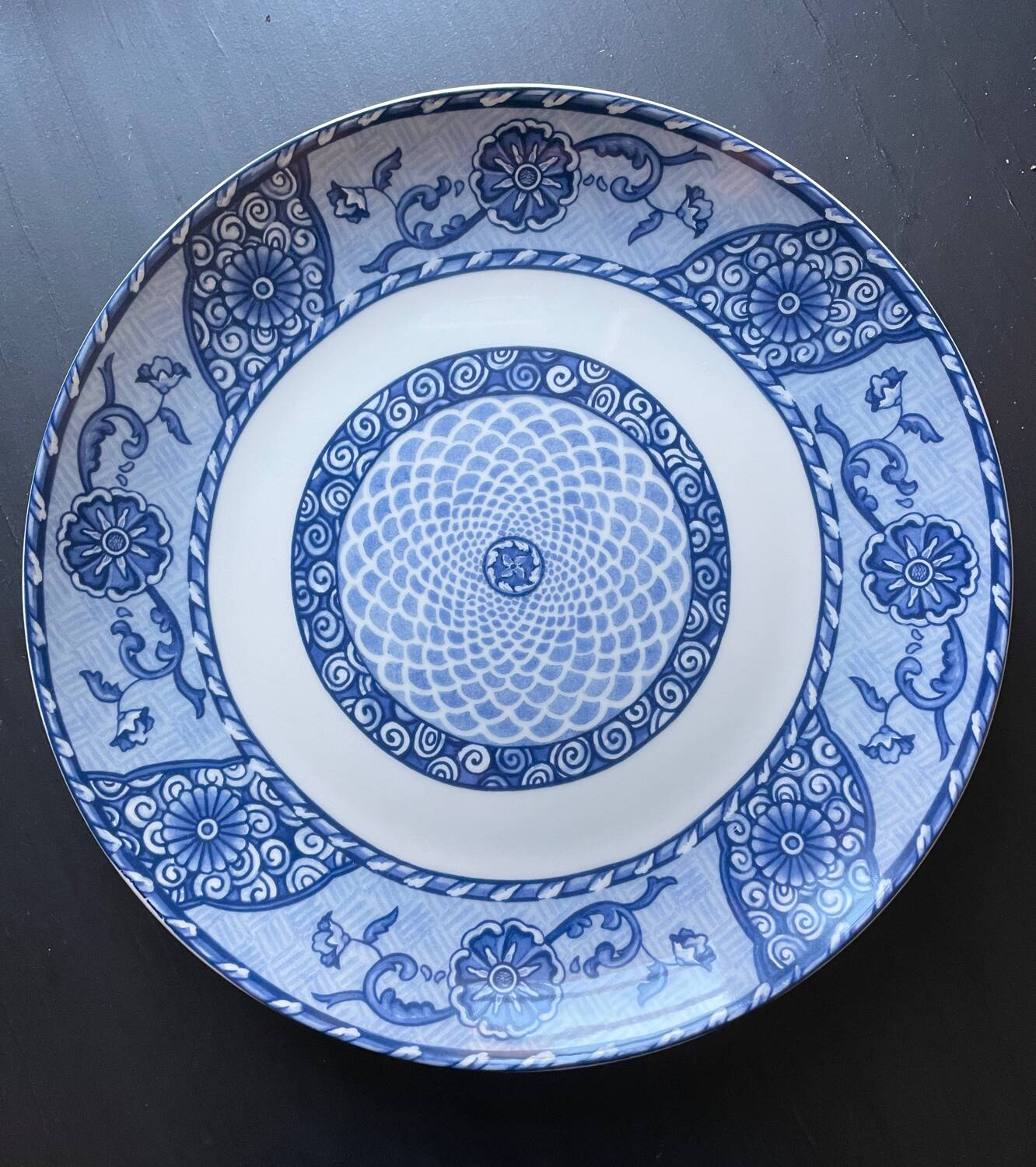 William Roberts dinner plate