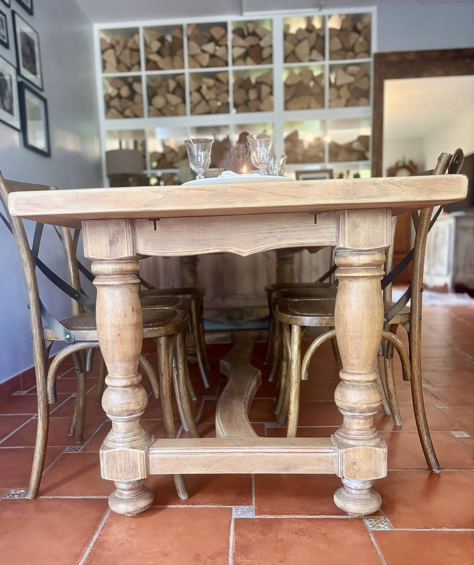 Large Restored Solid Oak Dining Table – Whitewashed Finish