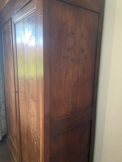 Solid wood wardrobe