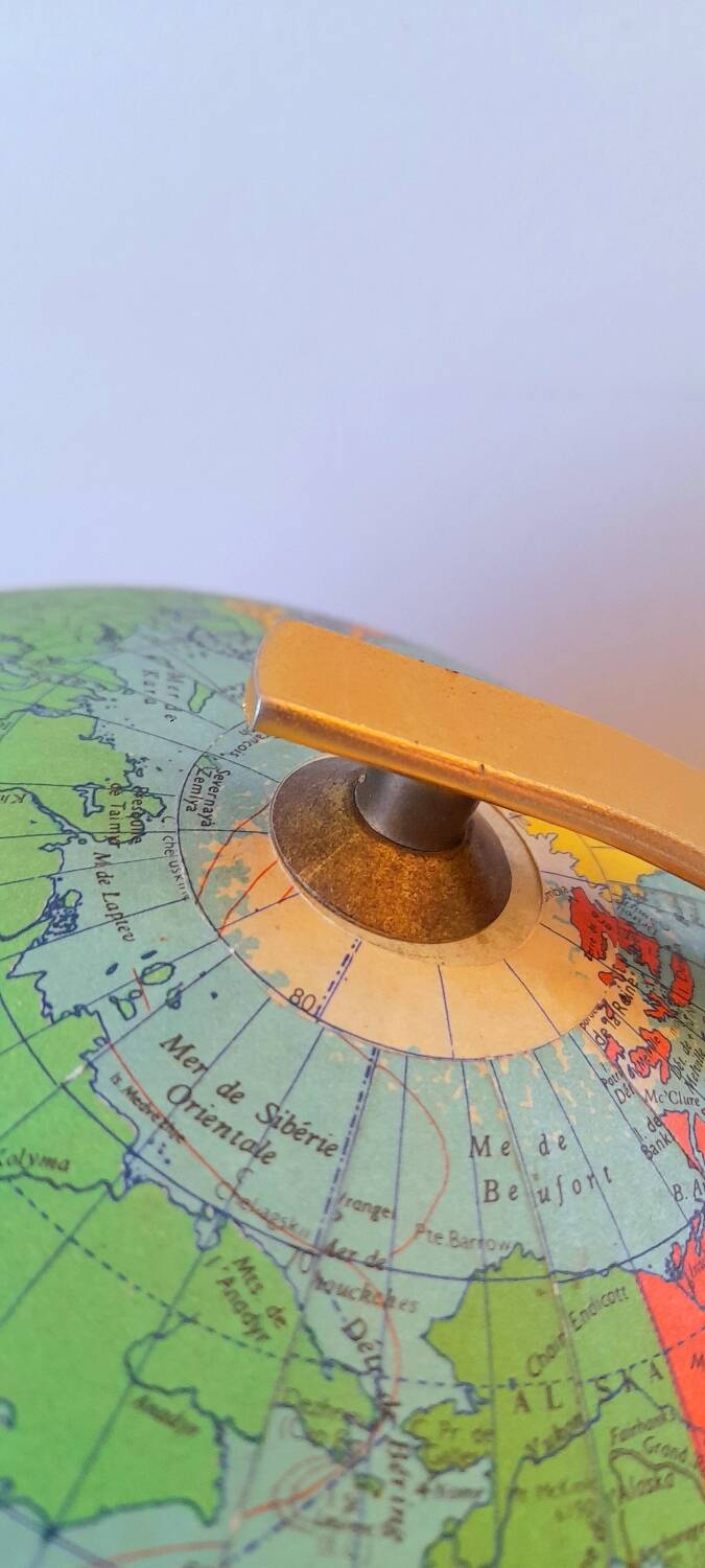 Tripod globe, 1969