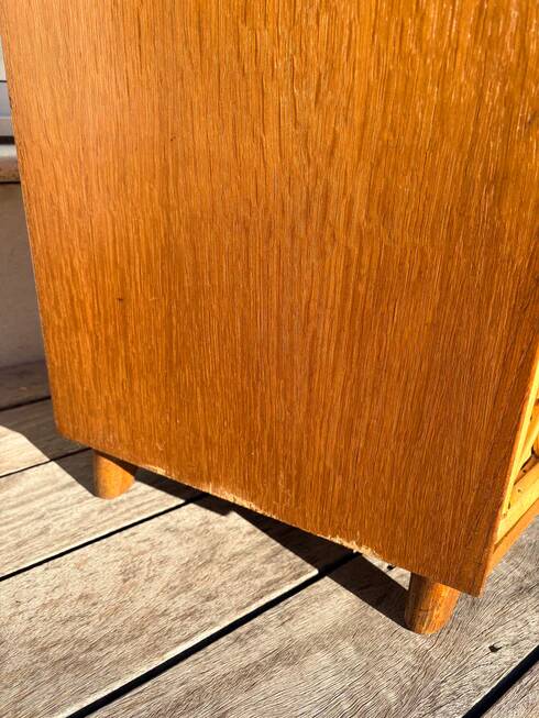 Vintage rattan hairdresser