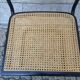 Chaise B32 noire de Marcel Breuer