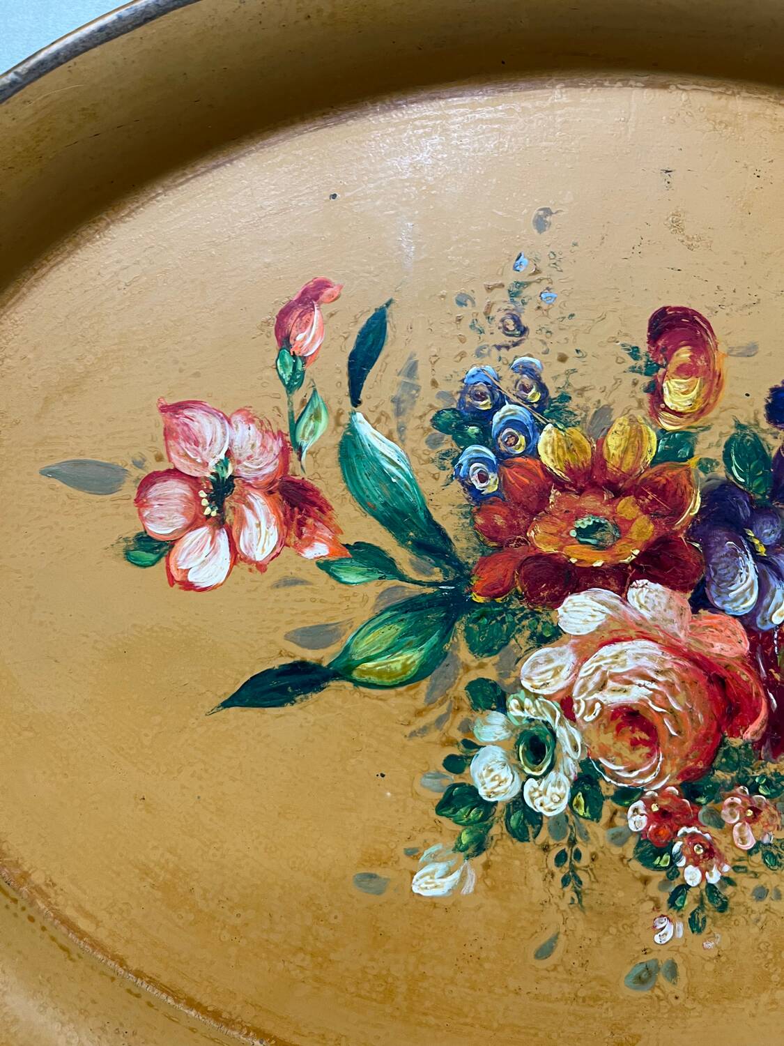 Old painted sheet metal tray