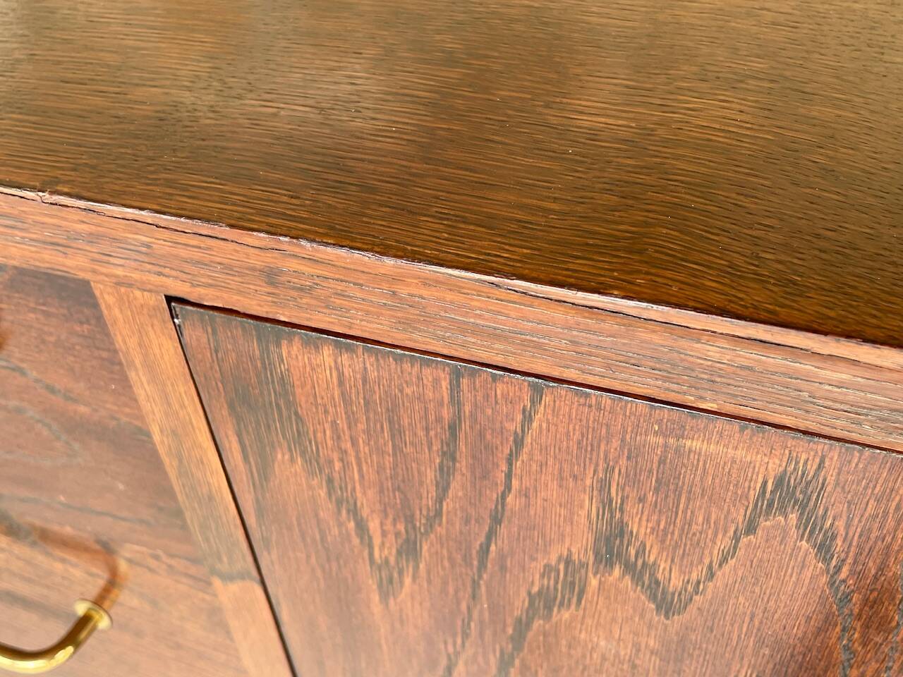 Large vintage chest of drawers with four drawers and one door in oak, circa 1960s
